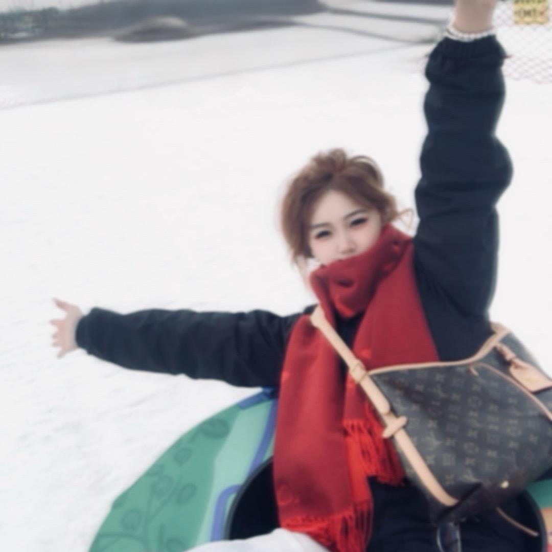 比🐻罩还贴心的女人