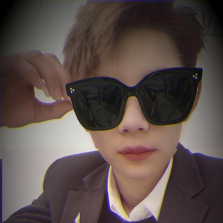 醒木造型   万达店  小温老师