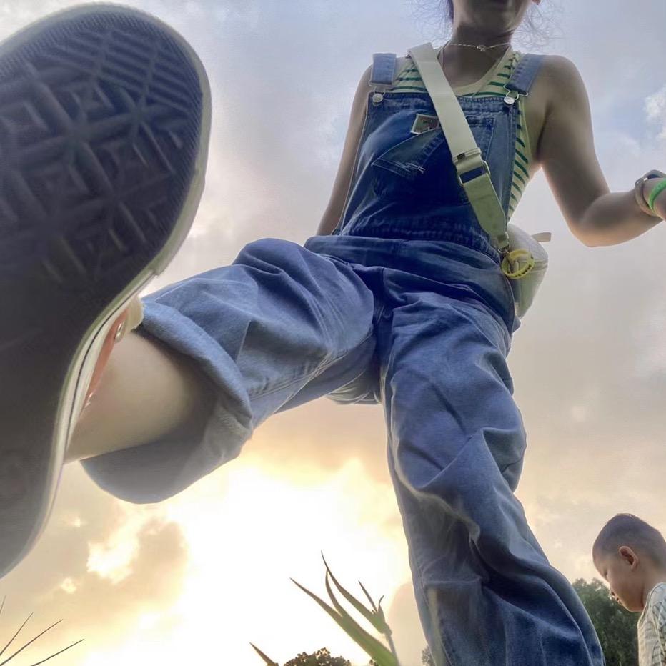 不工作的流苏里居家做什么呢