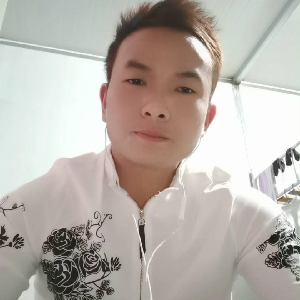 重庆烧烤活鱼现杀