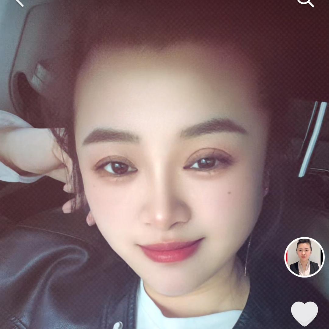 依兰卖黄金的小娜