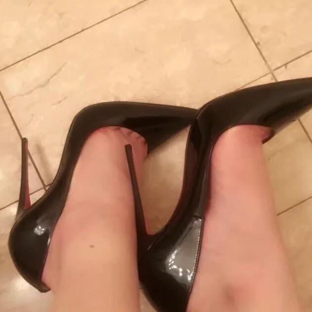 娇娇鞋袜