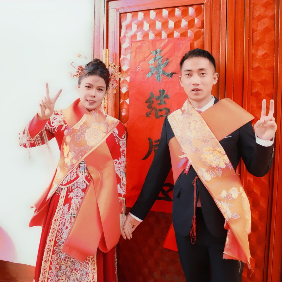 童婷婷吖😇
