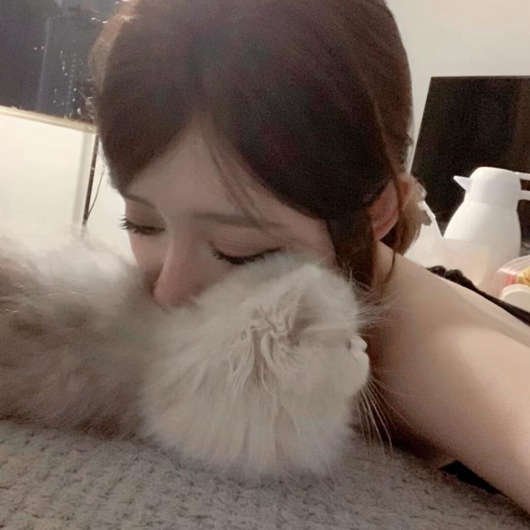 有点婴儿肥