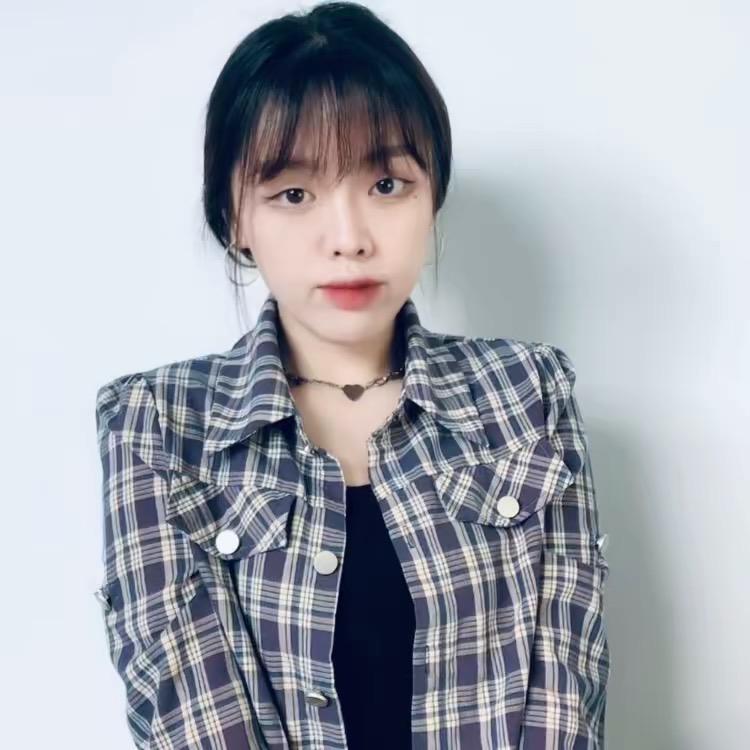 年年💕