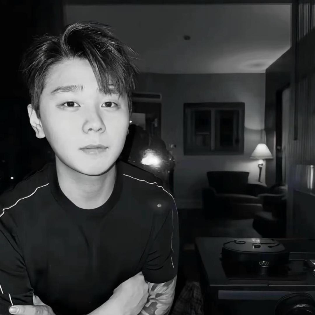 她拿我眼泪当兴奋剂