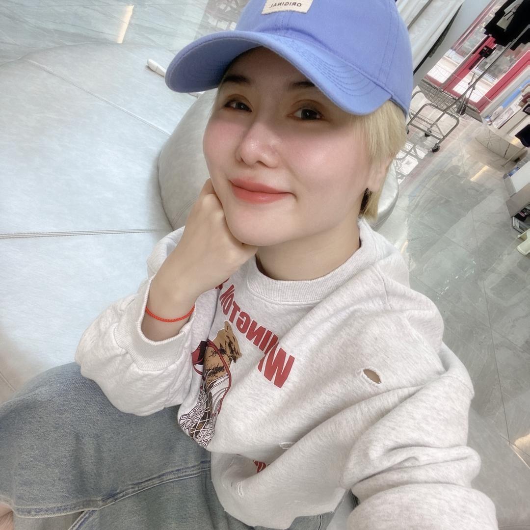 闫秭宜大码女装