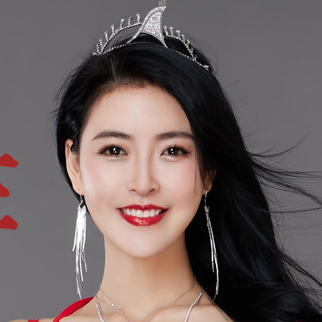 吴丹模特演员