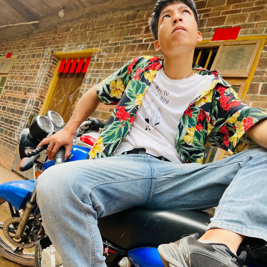 黑泥