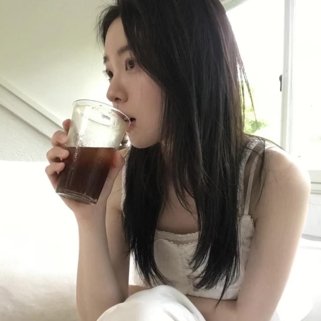 桐乡季素时装有限公司