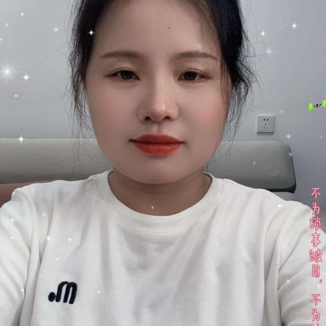 梅梅吖