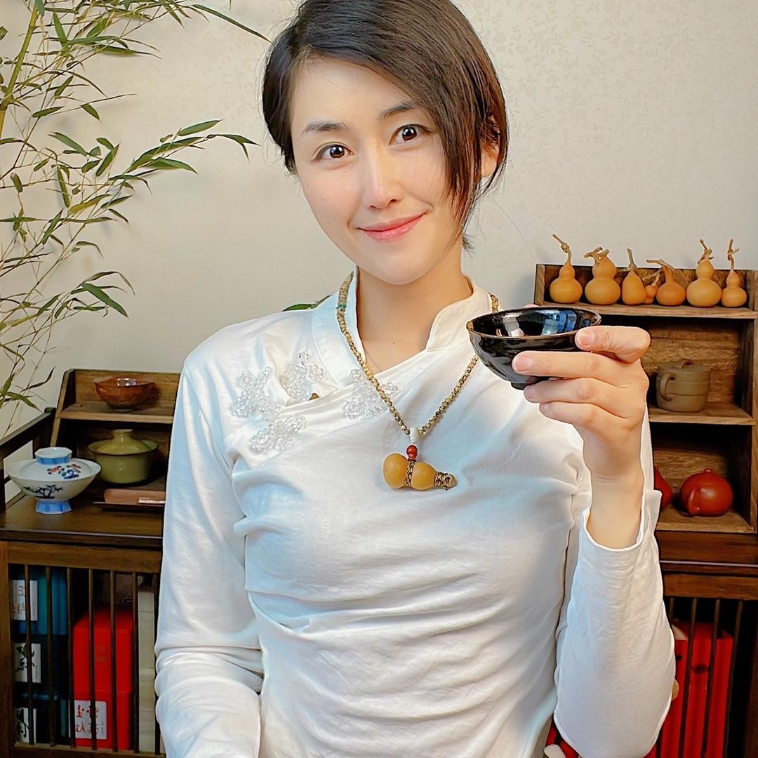 茶人井井