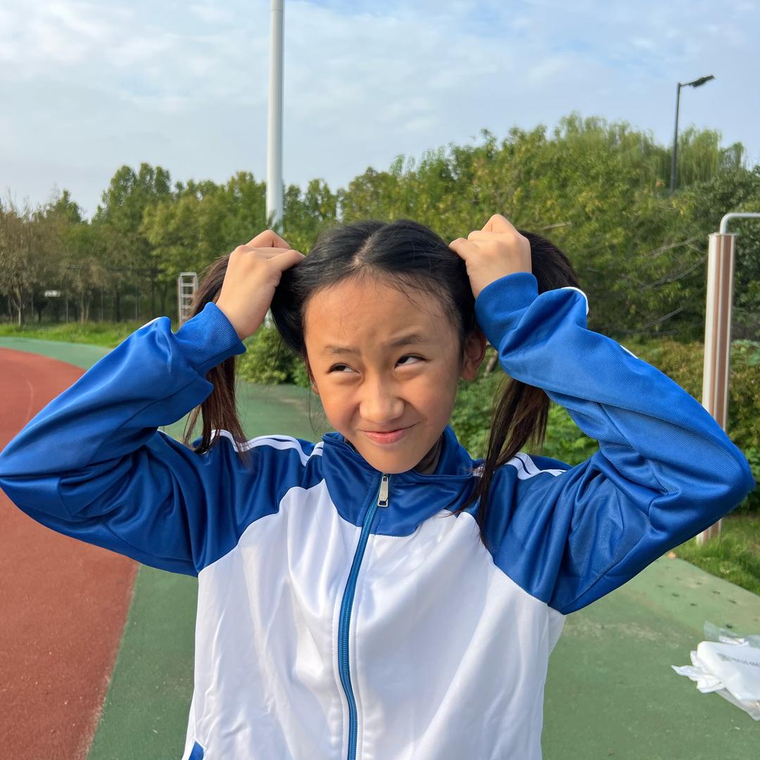 小旷同学