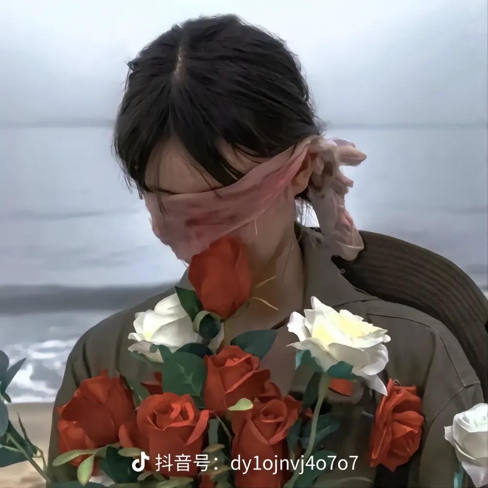 躲进被窝吃芒果🥭