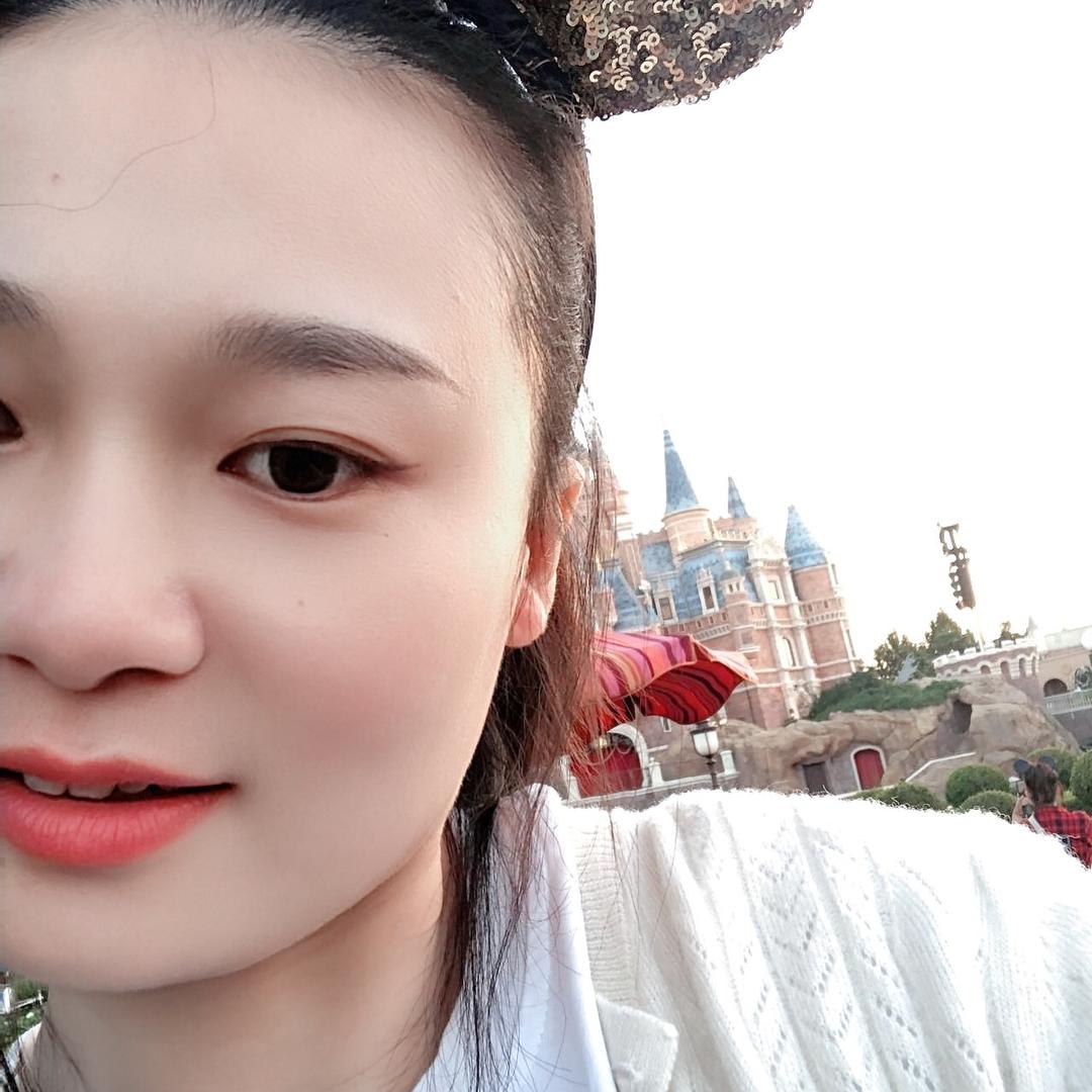 绿城咏湖源翠 汪婧