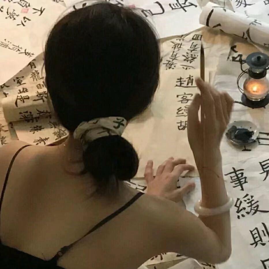 一盒月饼