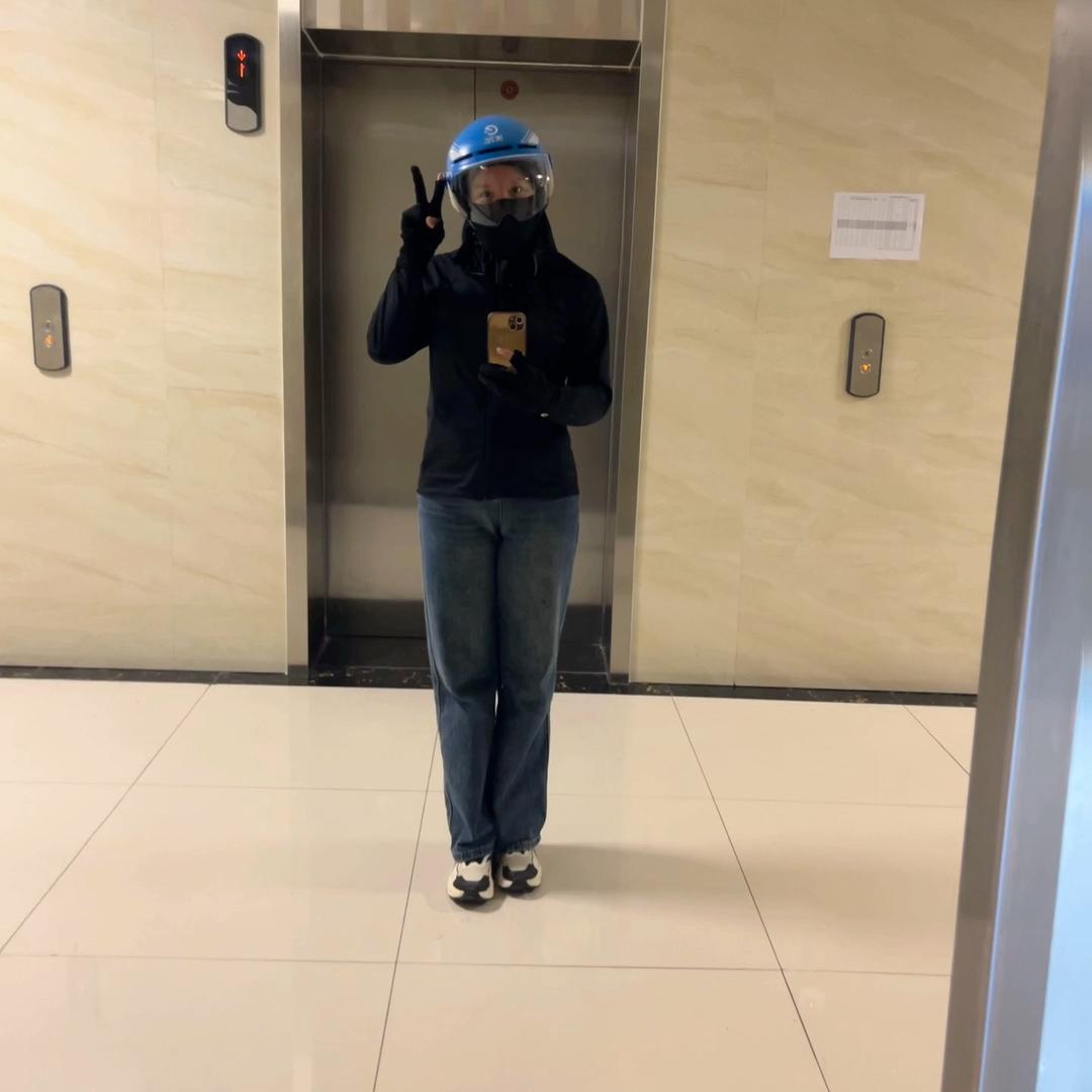 送外卖的大姐姐