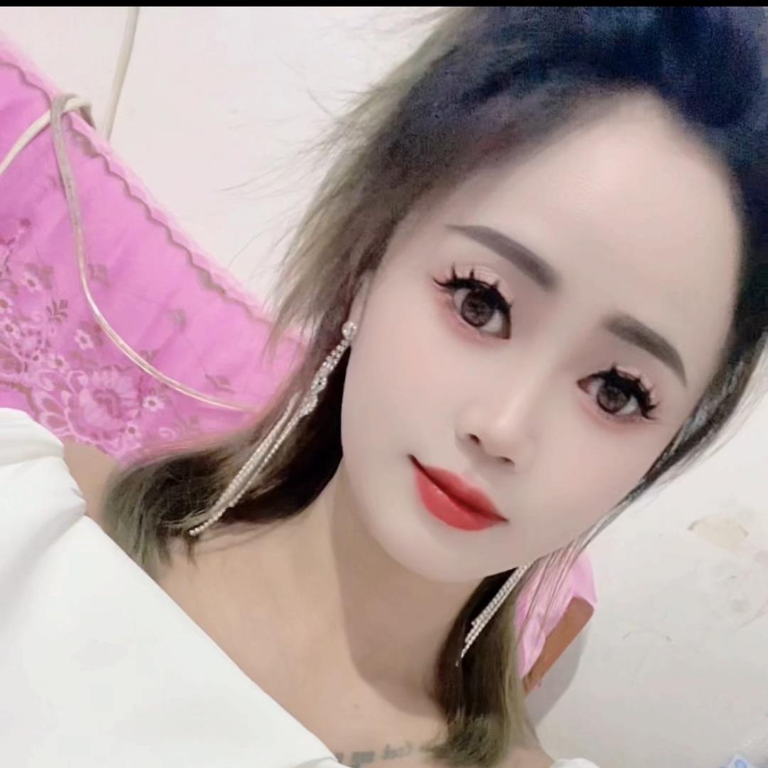 胡小姐你高攀不起