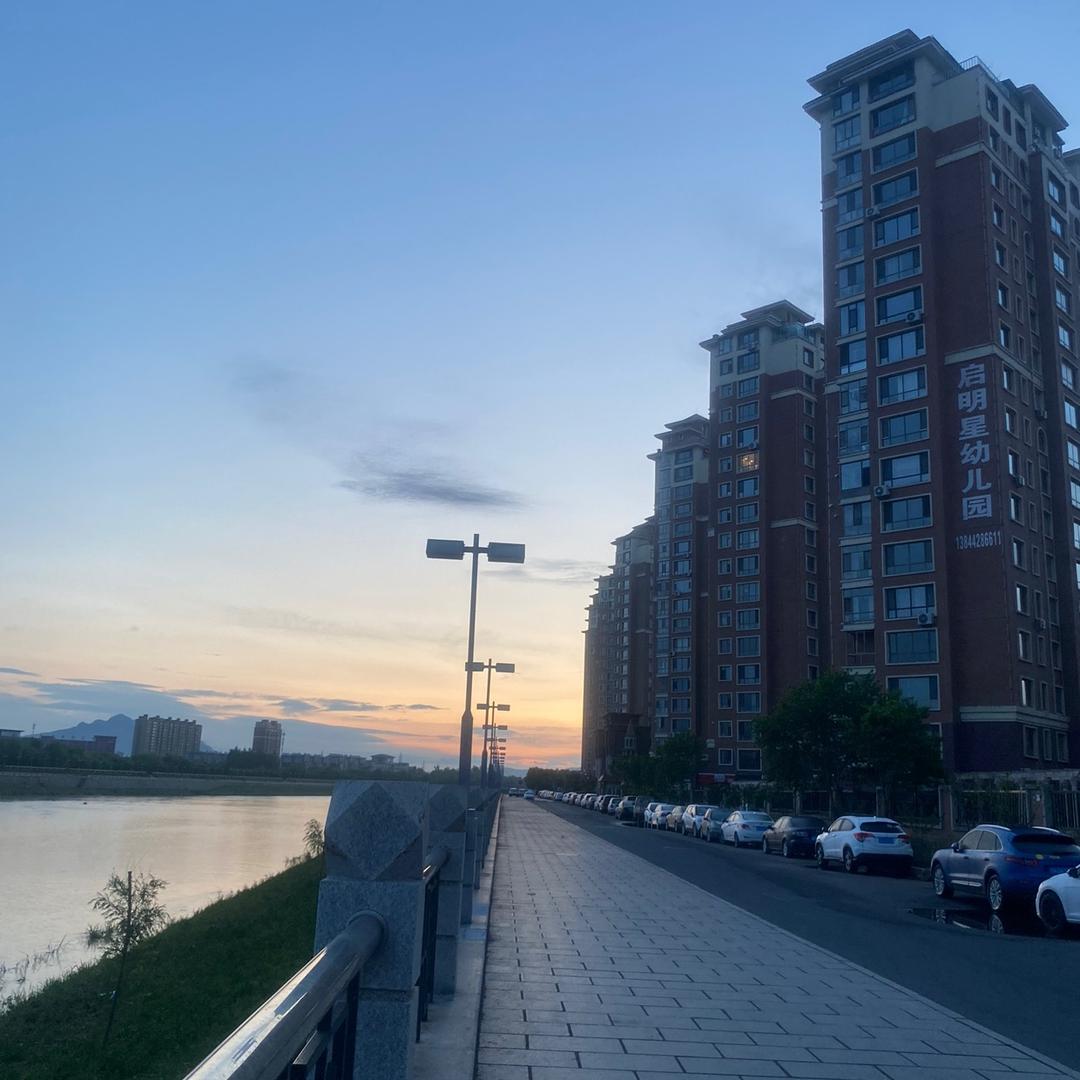 难能可贵的谷枫头像