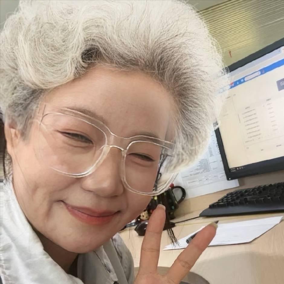 五旬老太疯狂收费