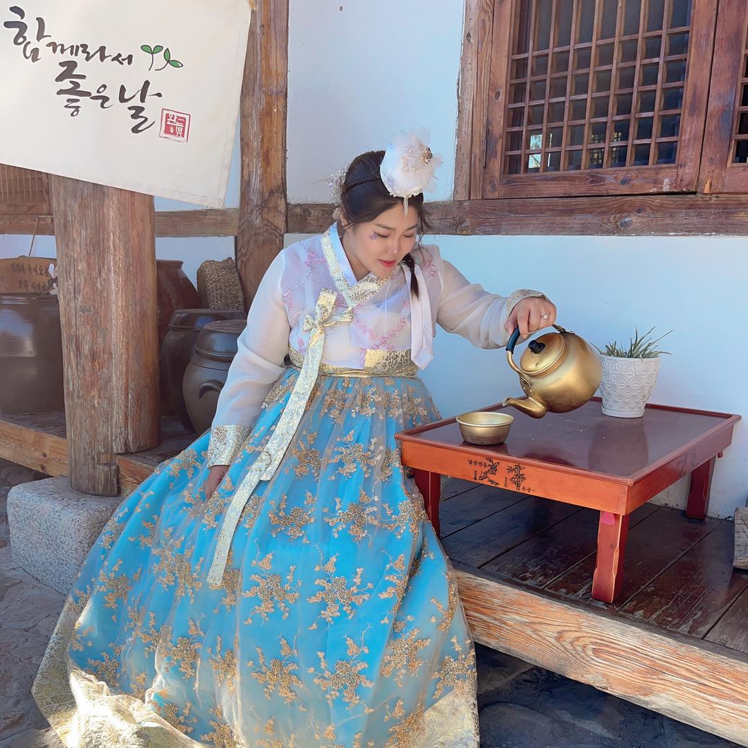 小李在沈阳.