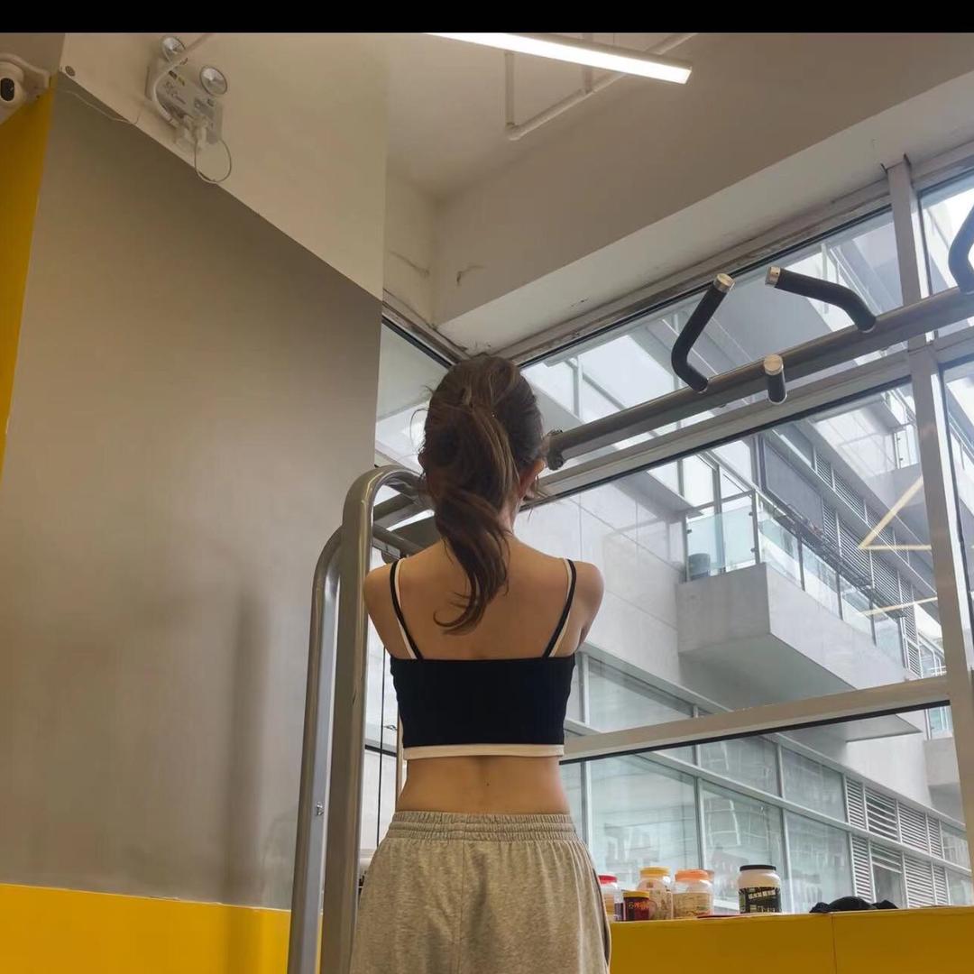 小卓健身教练-王洋