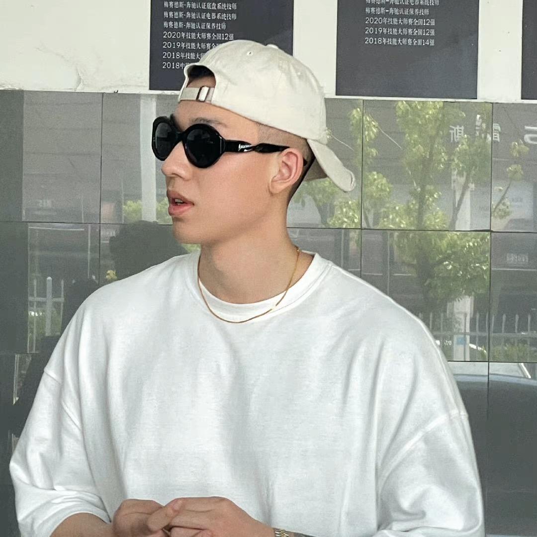 𝓀𝒶𝓌𝓈𝒶𝓇