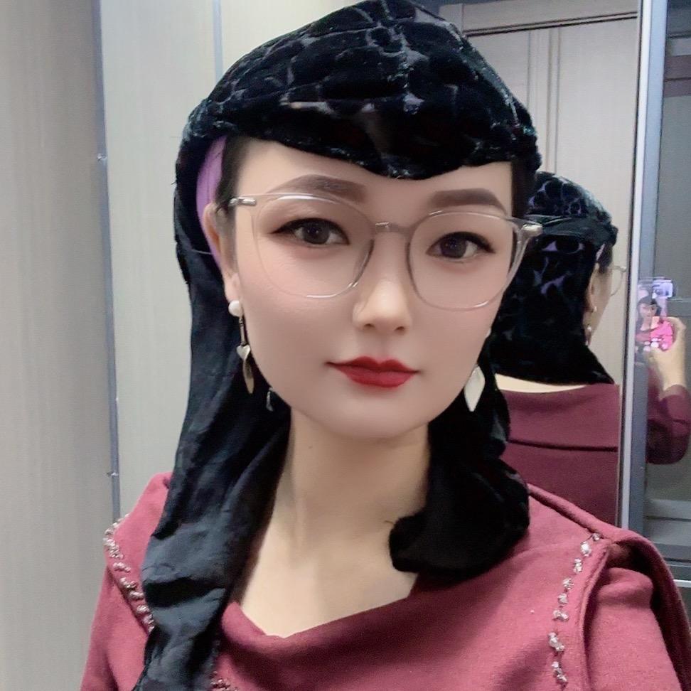 海湖新区，伊馫白斩鸡