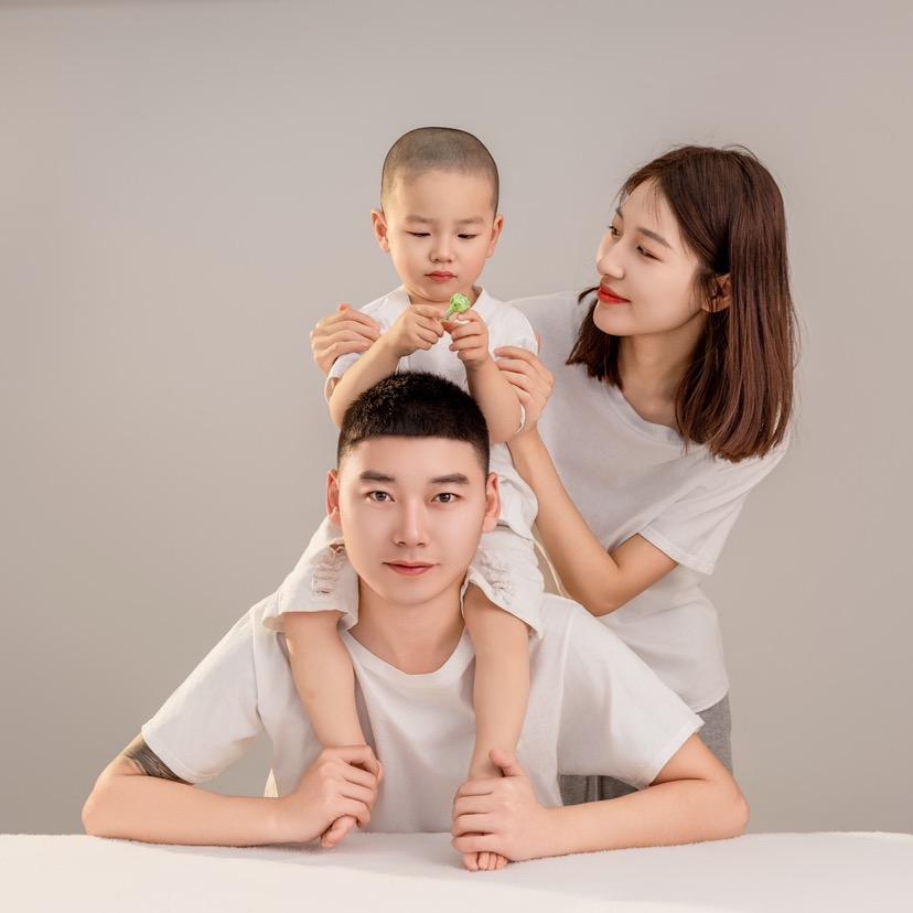李尚一家人