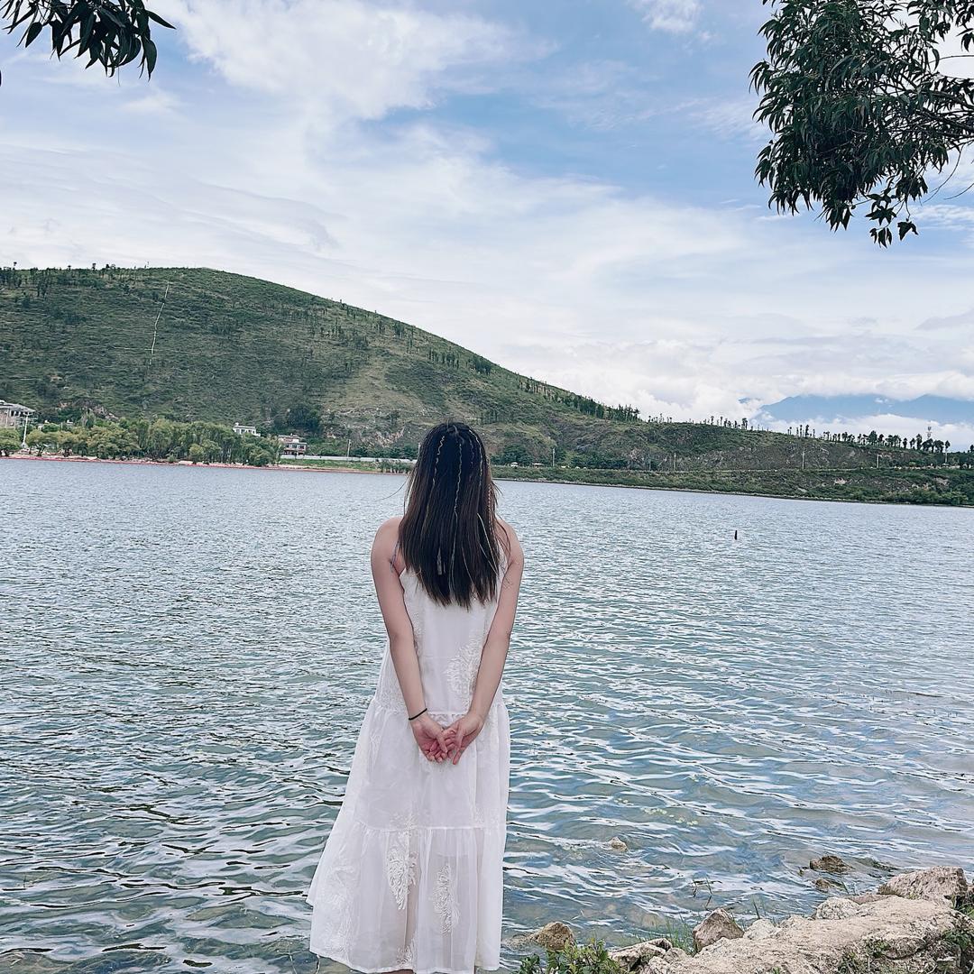 落花🌸听雨