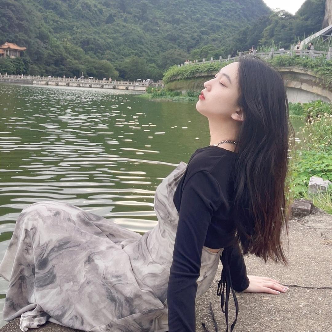 韩语鸭梨老师