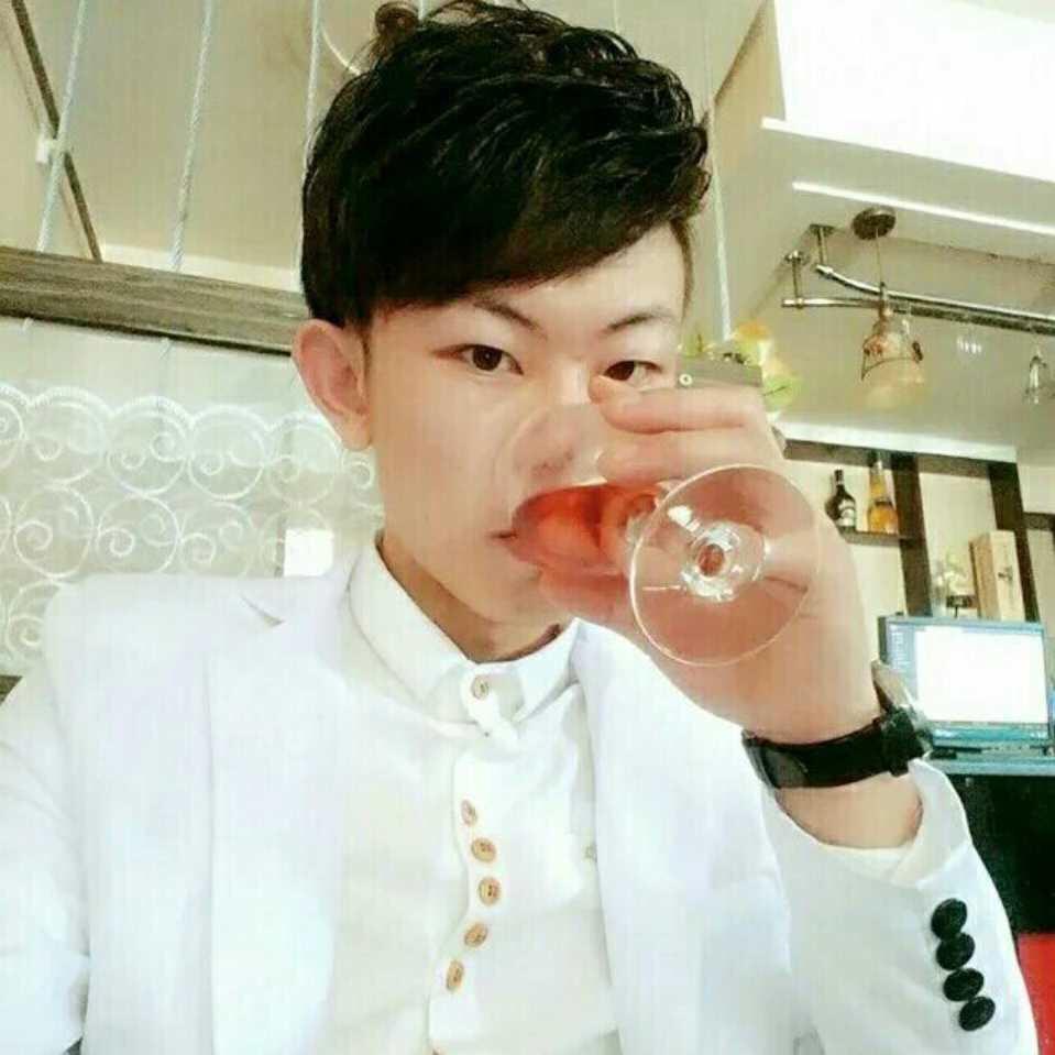 狼嚎横街(今. 遇)大厅郑雷