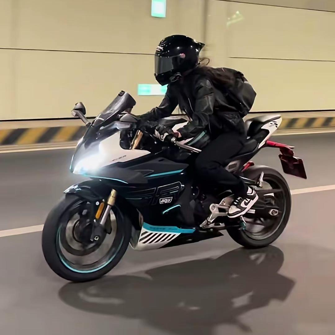 西安摩托车驾照魏魏