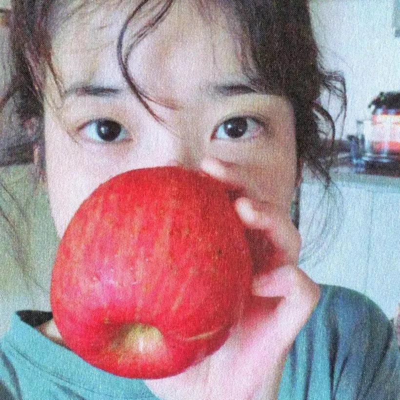 卖水果的女孩