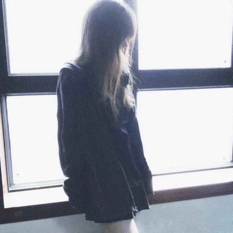 w、