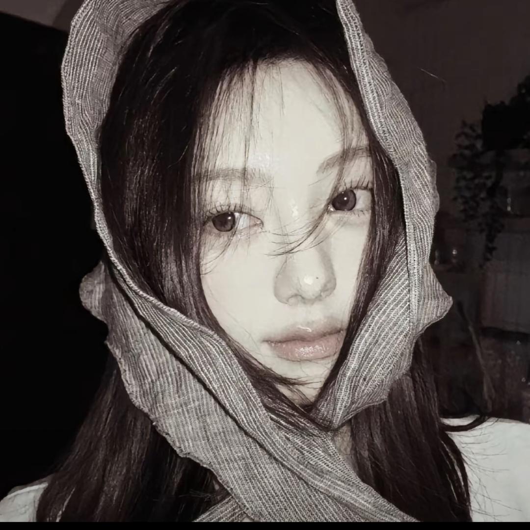 窝不系阿拉蕾^