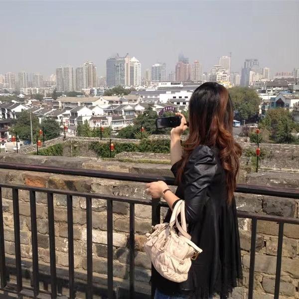 不问过往砥砺前行