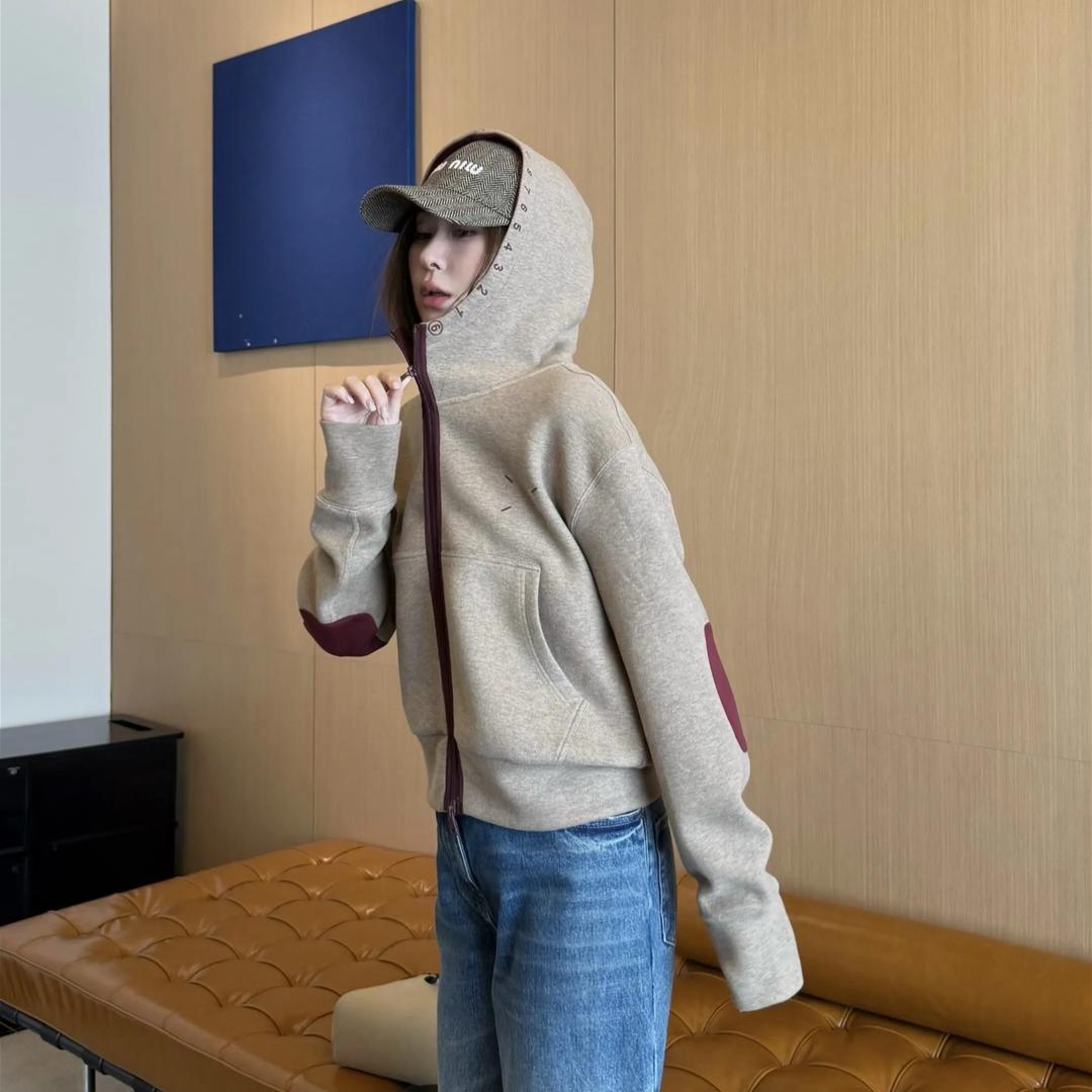 Lin林肉肉✨『的衣橱』