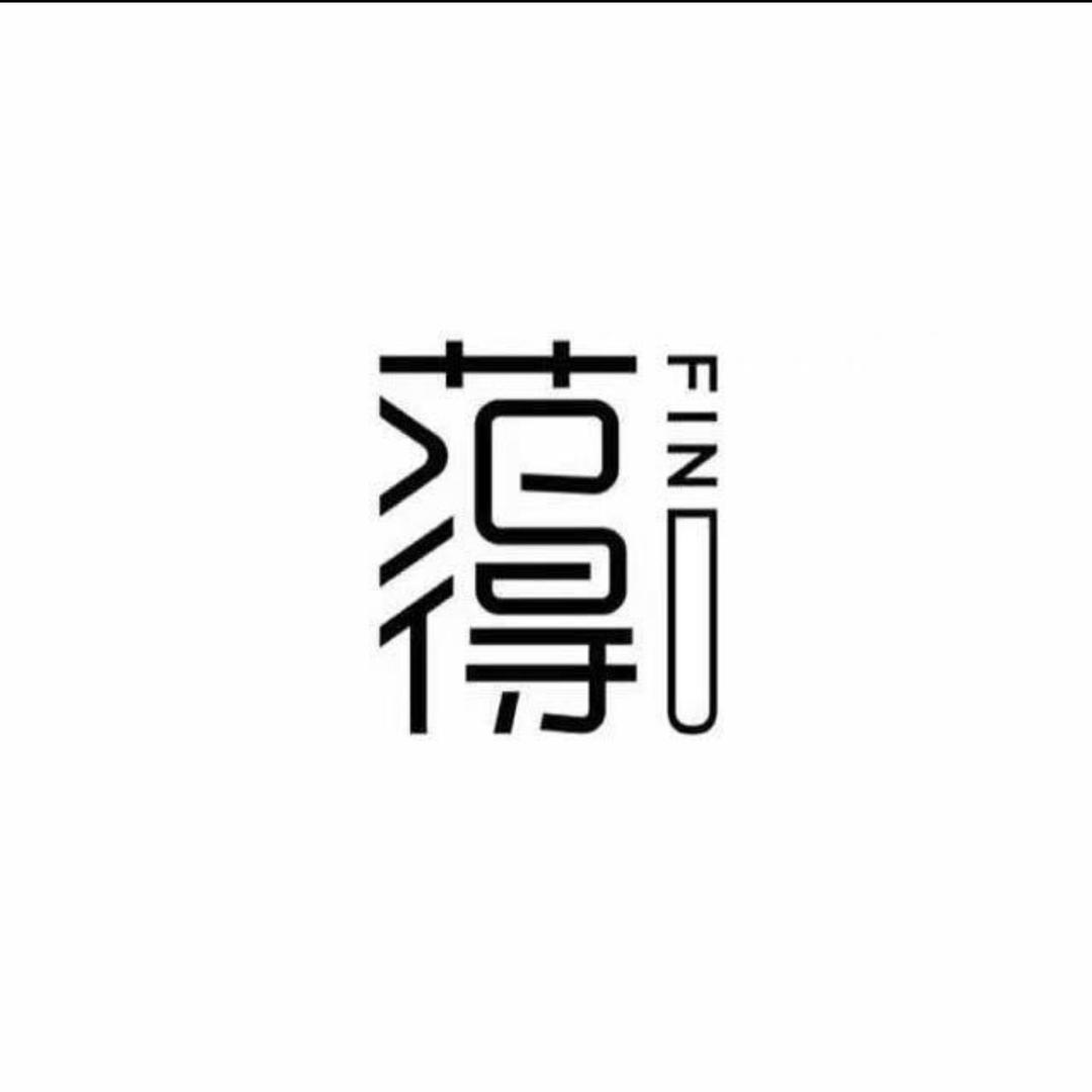 银基范得女装穿搭