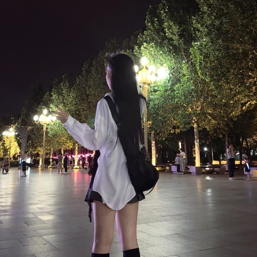 在肖肖