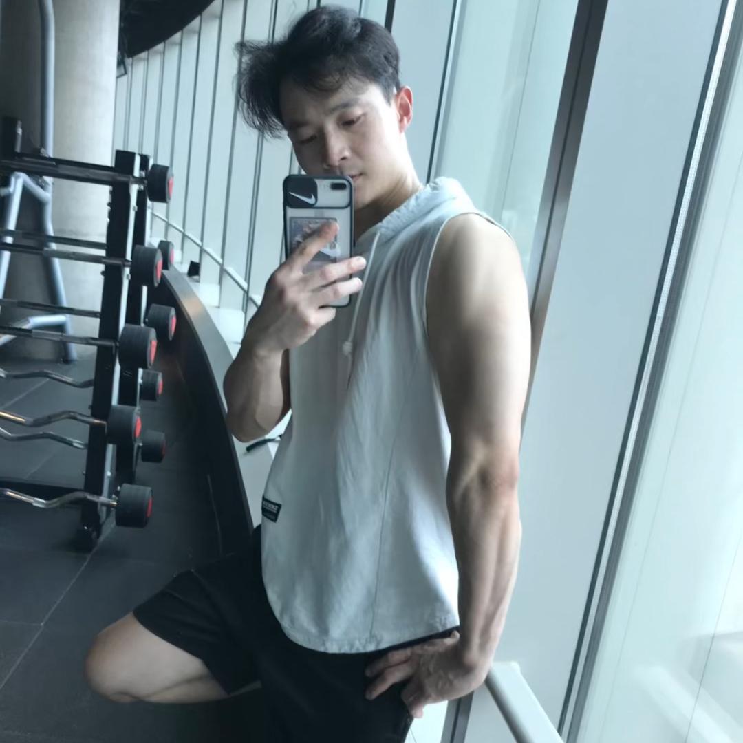 鑫鑫爱健身