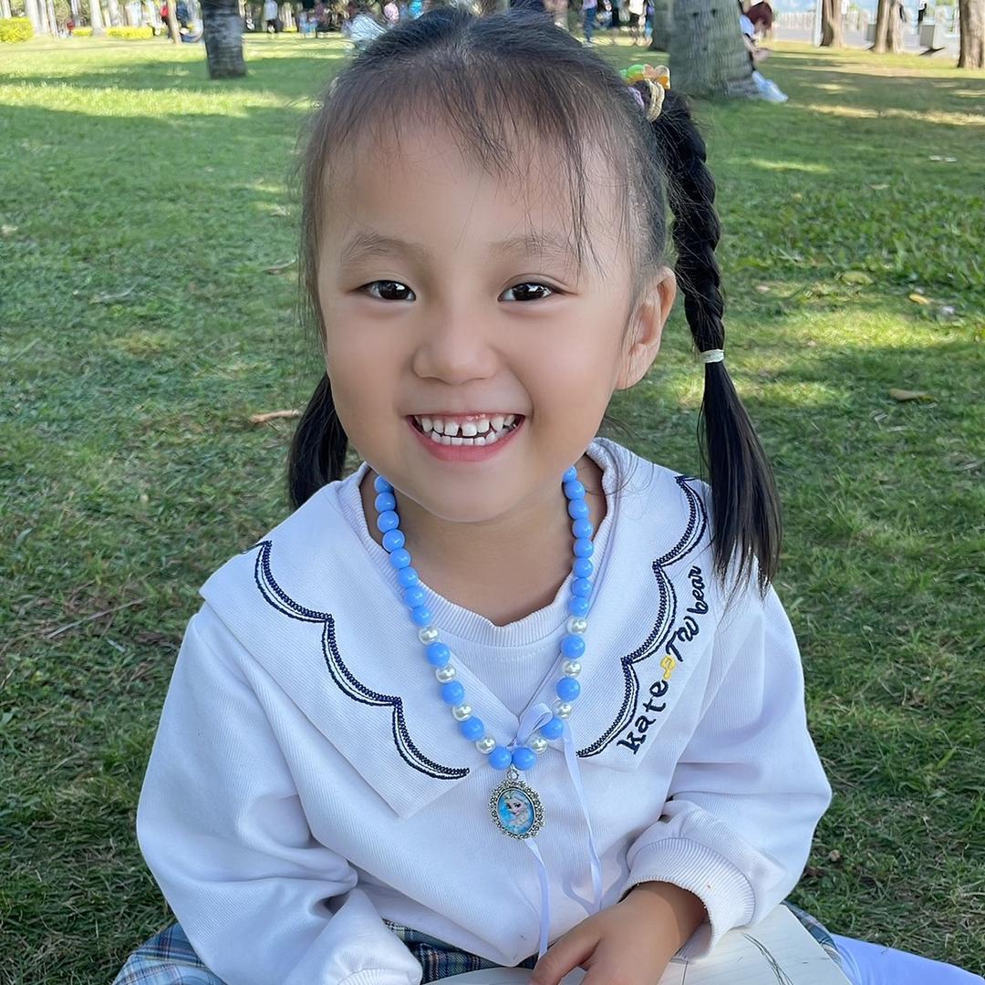 妍妍同学