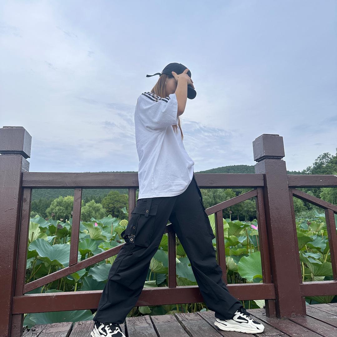 爱跳舞的娜娜