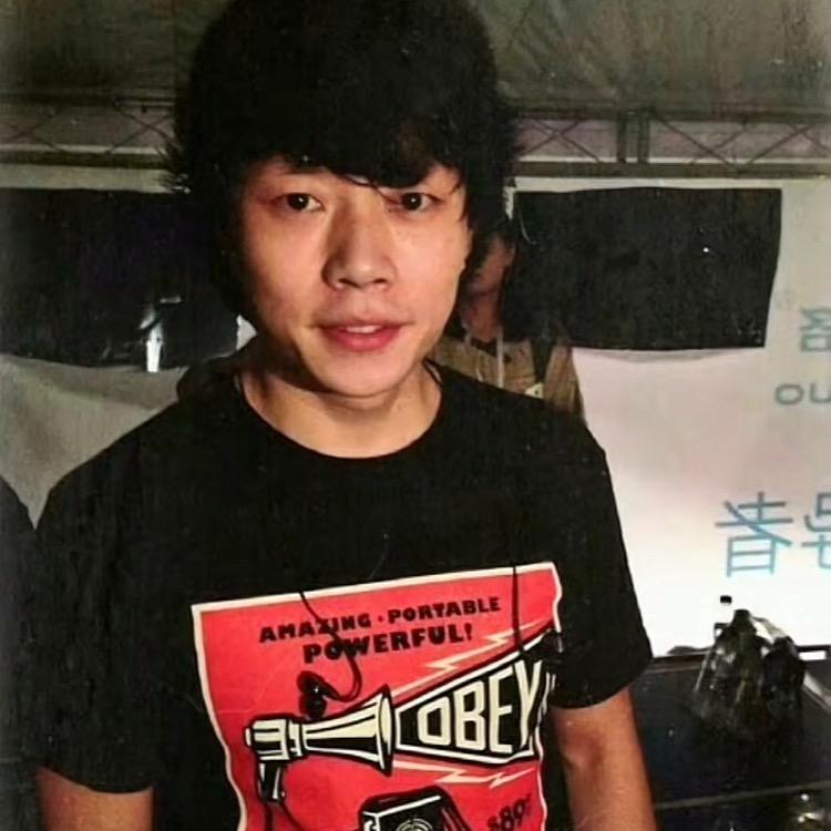 层楼终将误少年