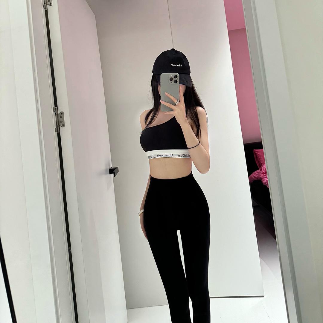 人间甜妹~