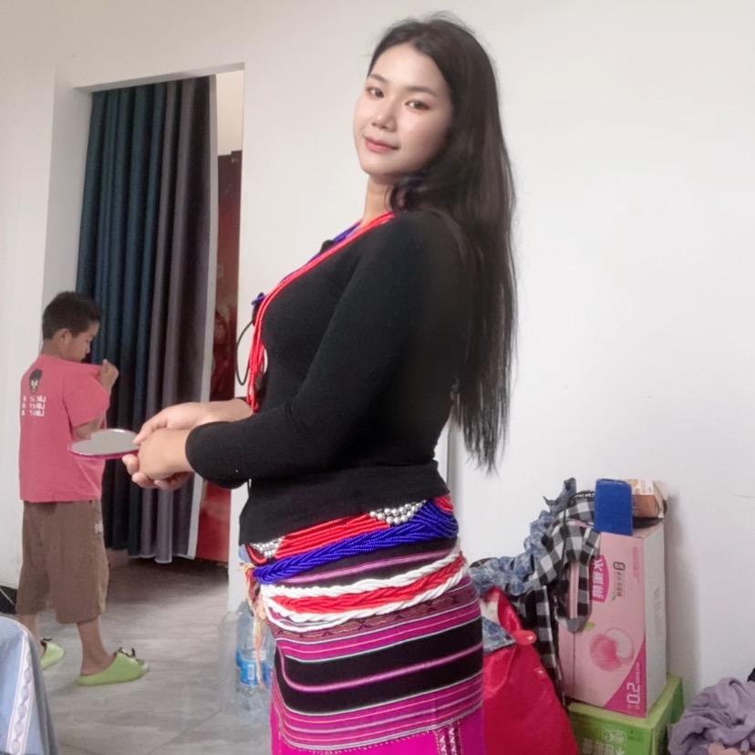 叶晴：开心果💋