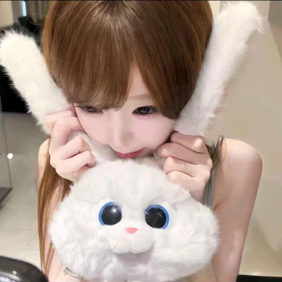 你怎么呆呆的⌯⬮⩊ <