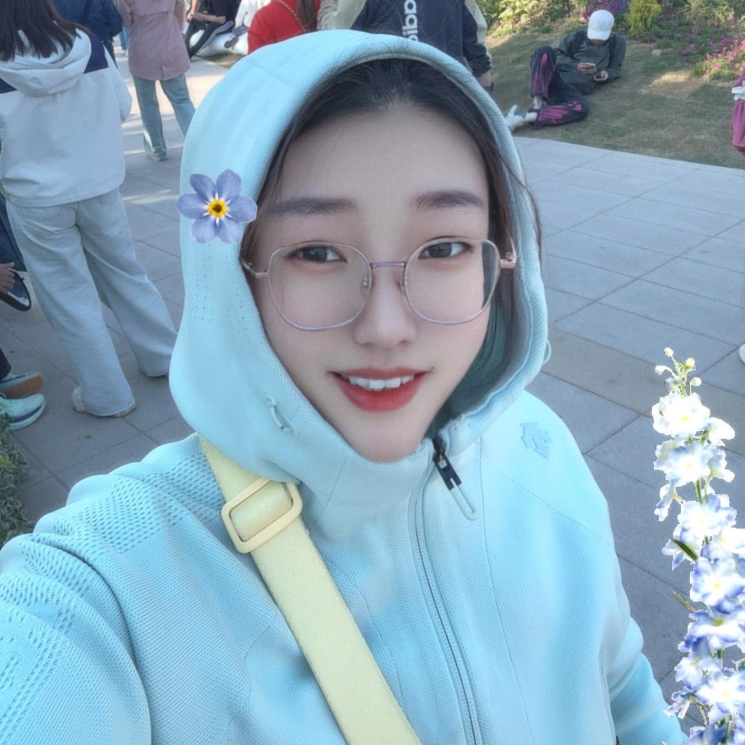 美酒推荐官尹老板