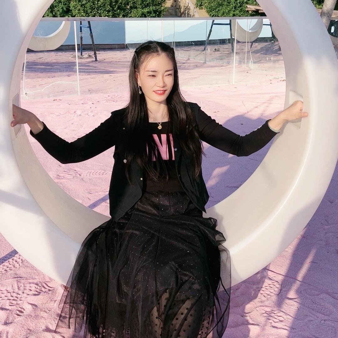 兔牙(红红)