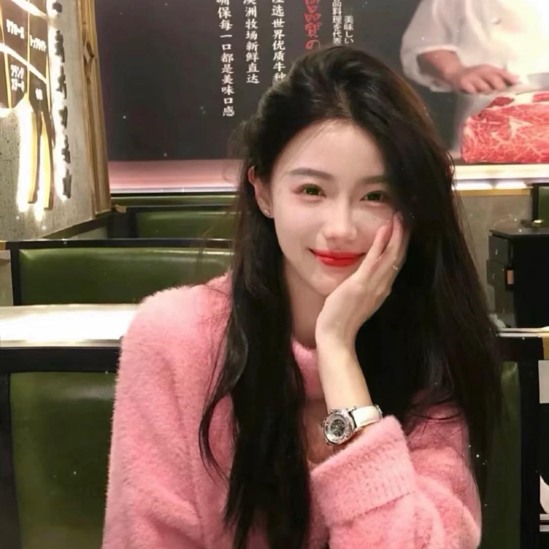 美女也会ᵉᵐᵒ。